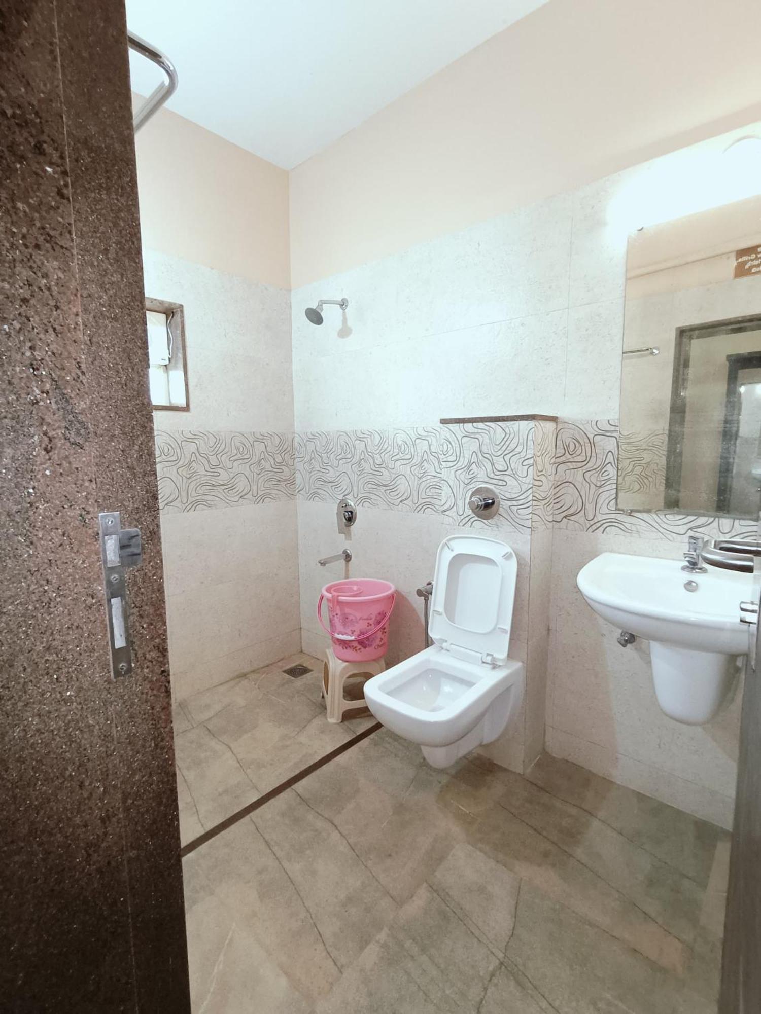 Hotel Mayura Residency Subrahmanya Zewnętrze zdjęcie